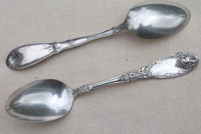 1908 LaVigne 1881 Rogers silver plate tea spoons, La Vigne grapes vintage silverplate flatware