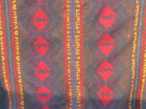 1920s vintage Pendleton label wool indian camp blanket, soft & thick