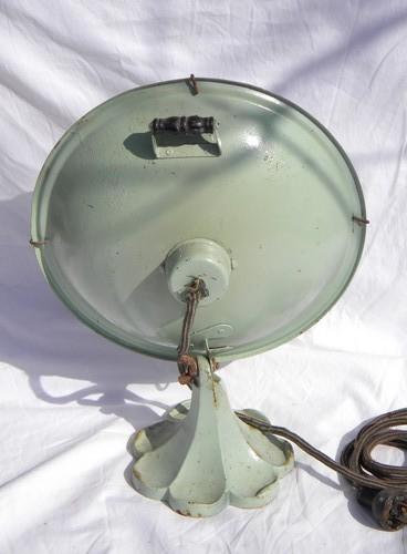 1930s vintage electric reflector heater w/cast iron base&old jadeite green paint