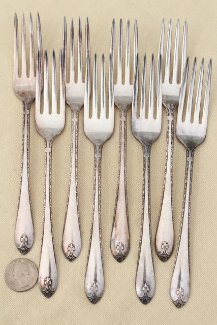 1940s vintage Exquisite silverplate flatware set, service for Wm Rogers International Silver