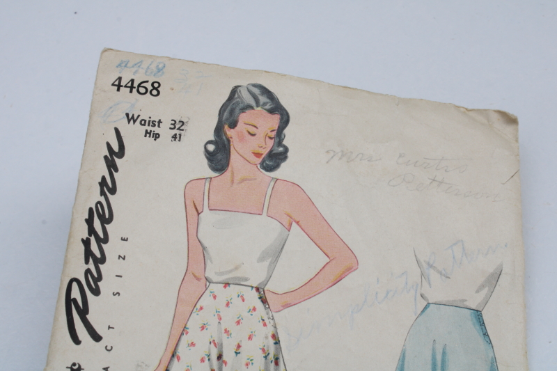 1940s vintage Simplicity sewing pattern for lingerie, tap pants panties or bloomers