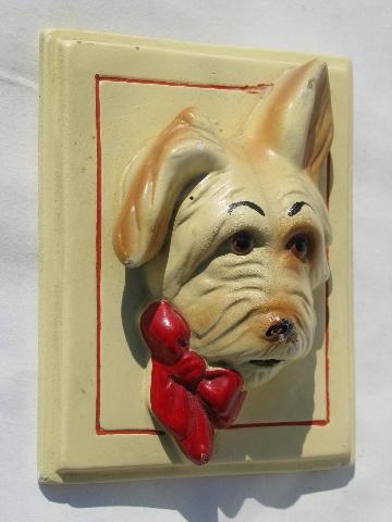 1940s vintage chalkware wall plaques, cute Scotty dogs in frames