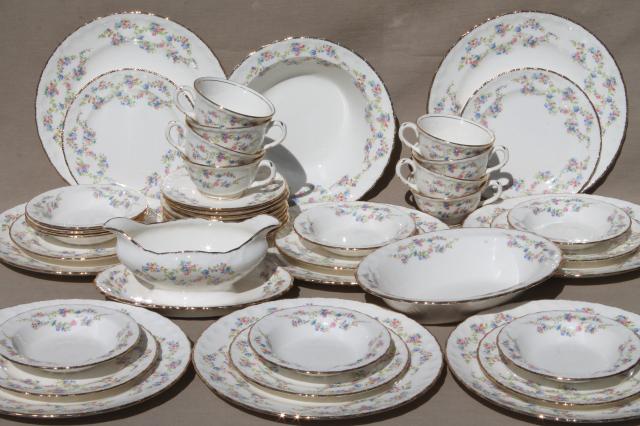 China Dinnerware Sets This Contemporary Square Bone China Pattern Is 