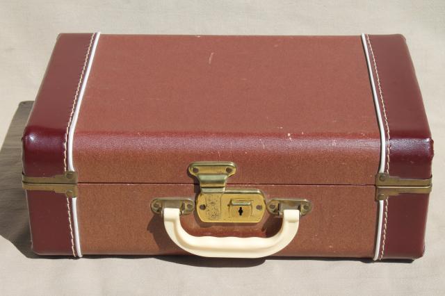 1940s vintage luggage, small suitcase train case for storage or travel