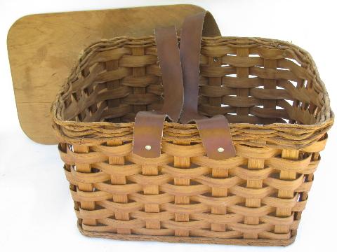 1940s-50s vintage picnic basket, hamper w/ soft faux leather handles