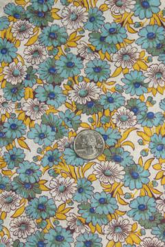 1950s vintage daisy print quilting or dress weight cotton, blue yellow daisies