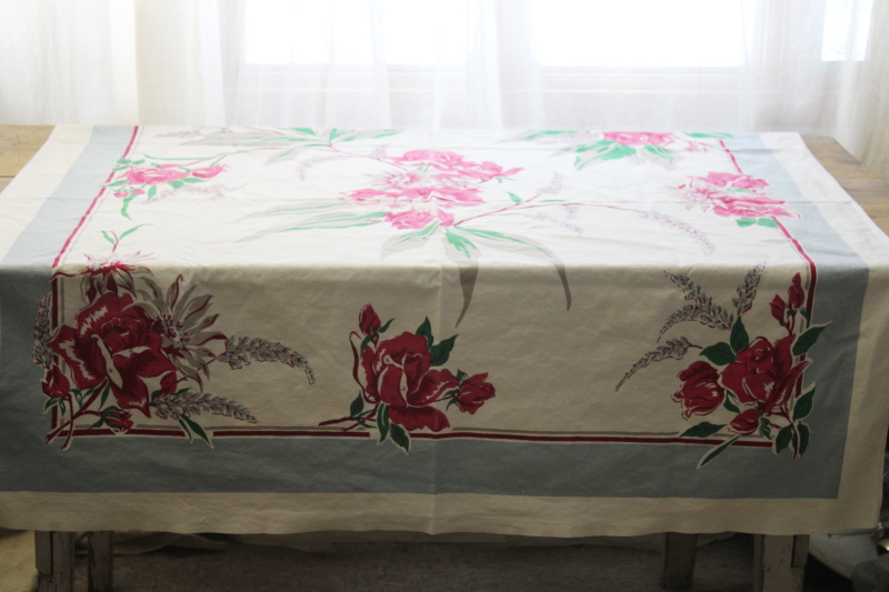 1950s vintage print cotton tablecloth for retro kitchen, pink roses  flowers gray border