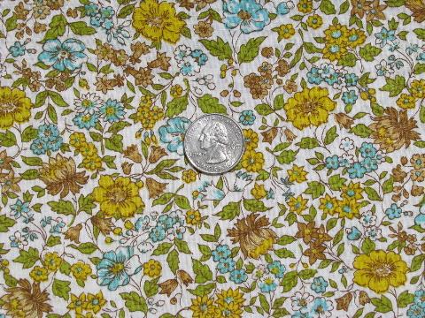 1960s vintage dress or quilt weight flowered cotton print fabric