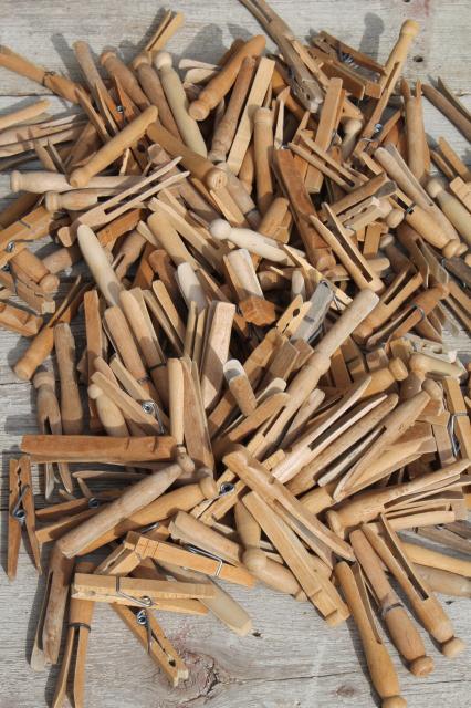 200+ vintage wood clothespins, primitive old wooden clothespin lot