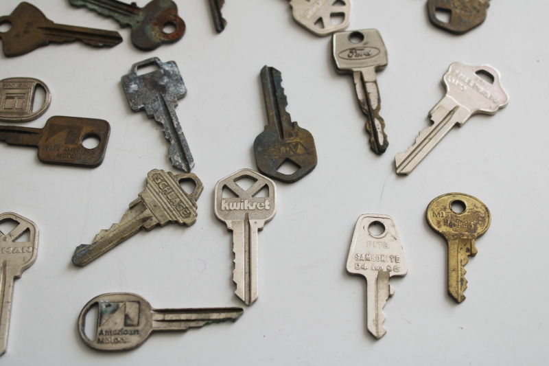 50 plus vintage brass and steel keys, automotive keys, padlock and door keys