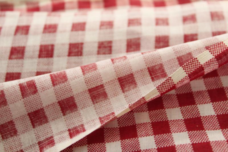 50s vintage fabric, barn red & white gingham checked print cotton, country rockabilly style