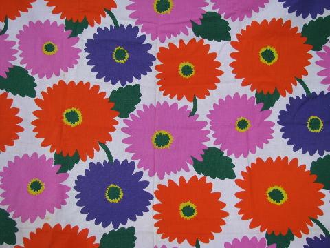 60s vintage cotton fabric, huge bright flowers, mod daisy print