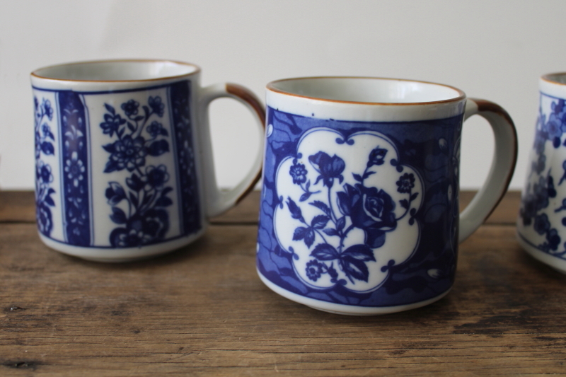 70s 80s vintage Korea stoneware coffee mugs, blue chinoiserie china patterns 