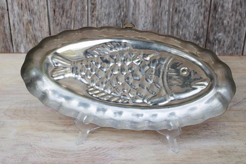 70s 80s vintage solid copper fish mold, kitchen wall hanging or jello mold 