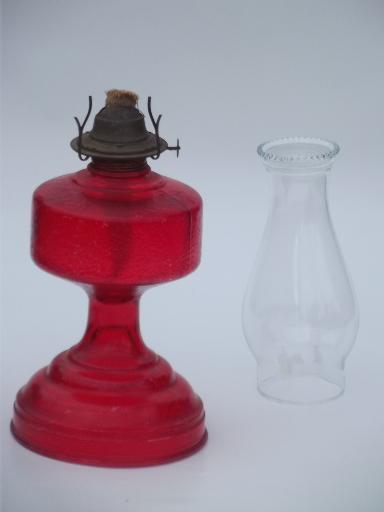 70s vintage glass oil lamp, homesteader antique chimney lamp w/ shade 