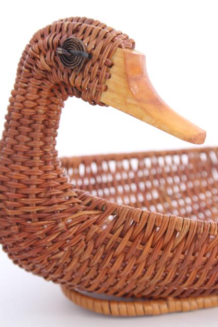80s 90s vintage wicker basket family of ducks, duck baskets large & small