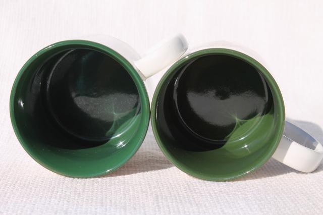 80s vintage Christmas coffee mugs w/ Santa Claus & holiday ribbon, made in Korea ceramic cups