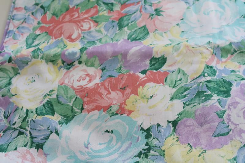 80s vintage roses floral cotton fabric, Peter Pan print soft pastel colors