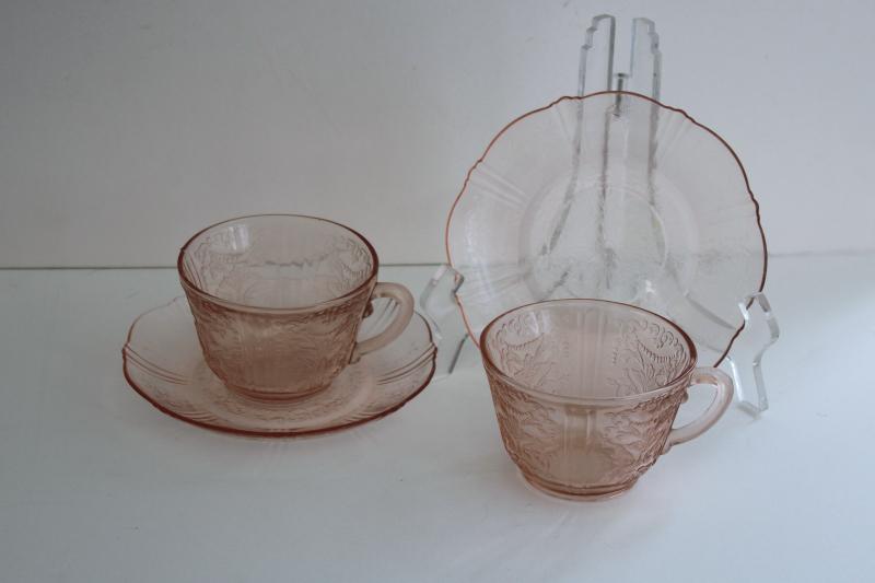 American Sweetheart vintage pink depression glass cups & saucers Macbeth Evans