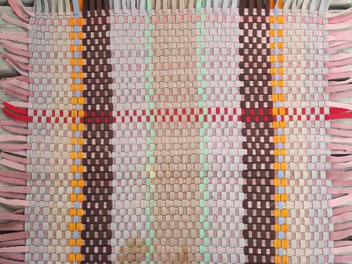 Arts and Crafts vintage heavy wool felt rug, plaid of hand-woven strips