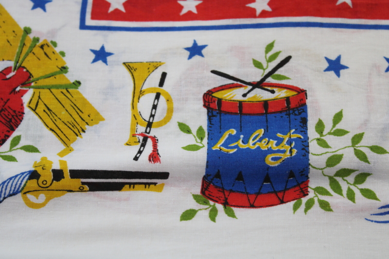 Bicentennial vintage Americana colonial patriotic print cotton fabric, bandanas cut  sew panel