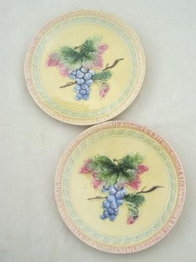 Black Forest art pottery plates, shabby vintage majolica plates w/ grapes
