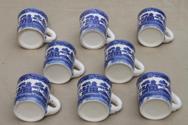 Blue Willow pattern coffee mugs, vintage Japan blue & white china ceramic cups