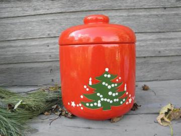 Christmas Tree pattern Waechtersbach pottery, big cookie jar canister