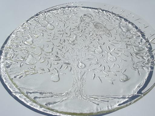Christmas cake or serving plate, glass Partridge in a Pear Tree platter