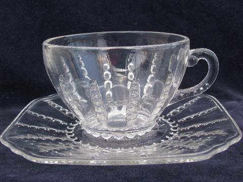 Columbia bubble pattern vintage Federal depression glass, 8 cup and saucer sets
