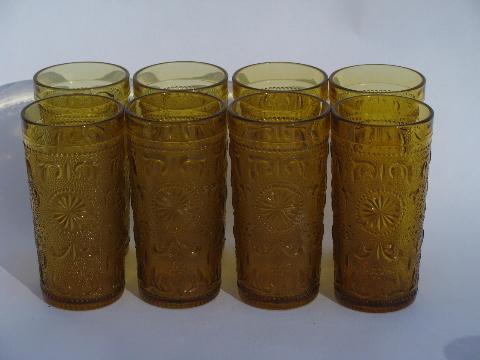 Concord daisy pattern sandwich glass tumblers, 8 vintage amber glasses