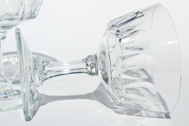 Cris d'Arques Arcoroc France Petale crystal clear glass coupe champagne glasses