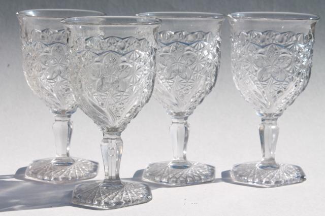 EAPG vintage pressed glass water goblets, daisy & button with narcissus pattern