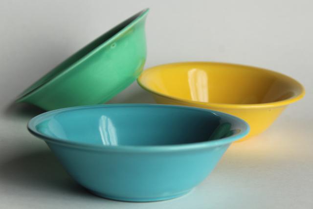 Early California 40s 50s vintage Metlox pottery cereal bowls, fiesta colors