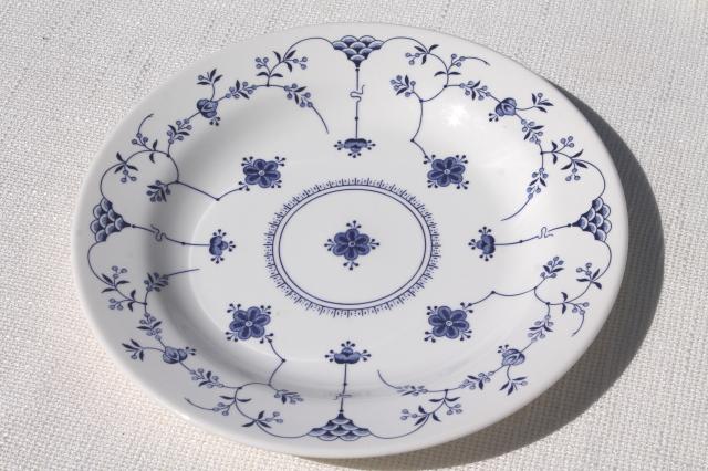 Finlandia nordic blue & white china Churchill Chelsea shape dinnerware set for 6