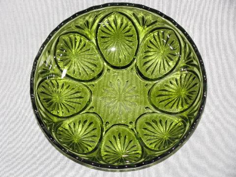 Green pres-cut pattern glass bowls