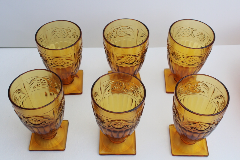 Indiana daisy pattern vintage amber depression glass footed tumblers, drinking glasses