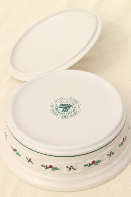 Longaberger Holly Christmas Traditions stoneware pottery, 2 qt covered casserole