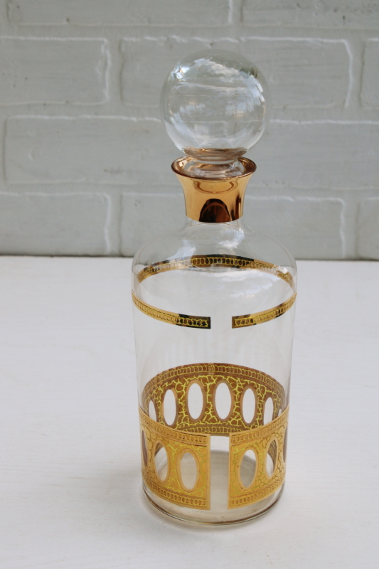MCM 1950s vintage Culver glass decanter, bar bottle w/ round stopper, Antiqua heavy gold ovals