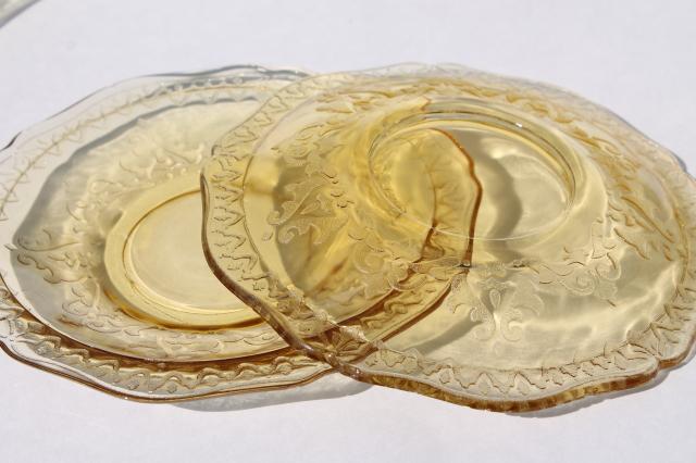 Madrid pattern vintage yellow depression glass tea cups & saucers set of 6
