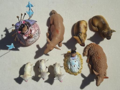 Mary & Baby Jesus w/ the animals, vintage Mexican pottery creche figures