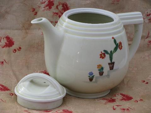 Mexican cactus pattern Dripolator coffee pot, 1940s vintage Hall china