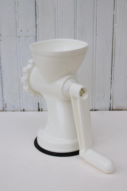 Mincy white plastic meat grinder kitchen chopper, mod vintage Italian design in original box