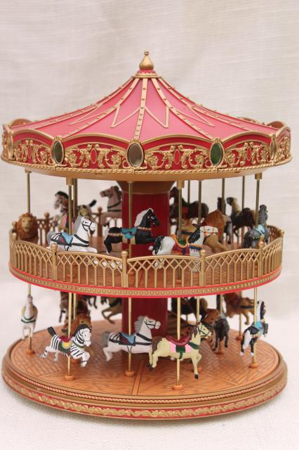 Mr Christmas double decker carousel, electronic music box plays holiday Christmas carols