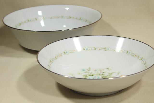 Noritake china Poetry pattern serving / salad bowls, 1980s vintage porcelain dinnerware
