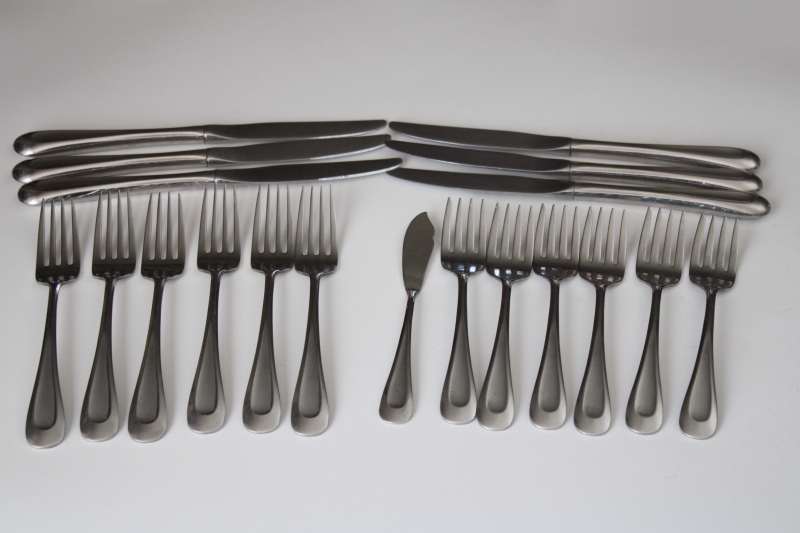 Oneida 18 8 stainless flatware Acclivity pattern estate lot dinner salad forks, knives