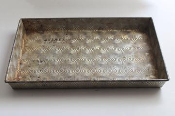 Ovenex N34 starburst texture rectangular baking pan, 1930s 40s vintage kitchenware