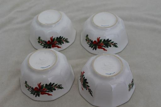 Pfaltzgraff holiday heritage ramekin bowls, Christmas holly & red ribbons