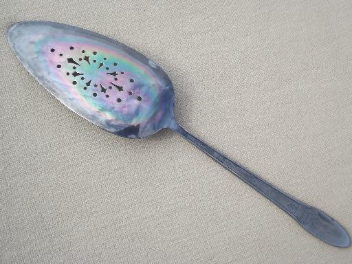Rogers / International Silver First Love vintage silver plated cake server