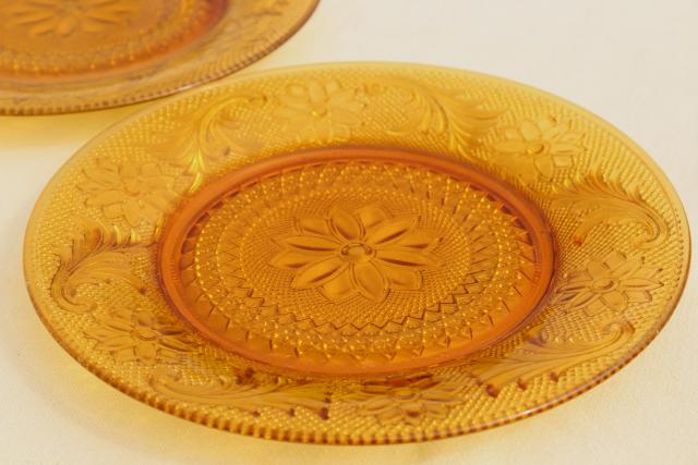 amber glass sandwich daisy pattern luncheon plates vintage Tiara / Indiana glass